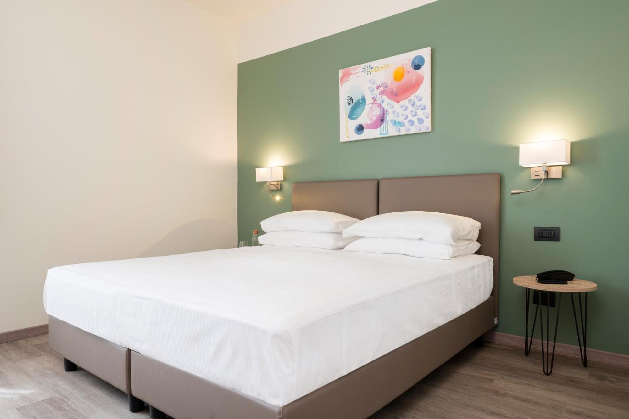 Hotel Plaza San Martino Siccomario Ngoại thất bức ảnh