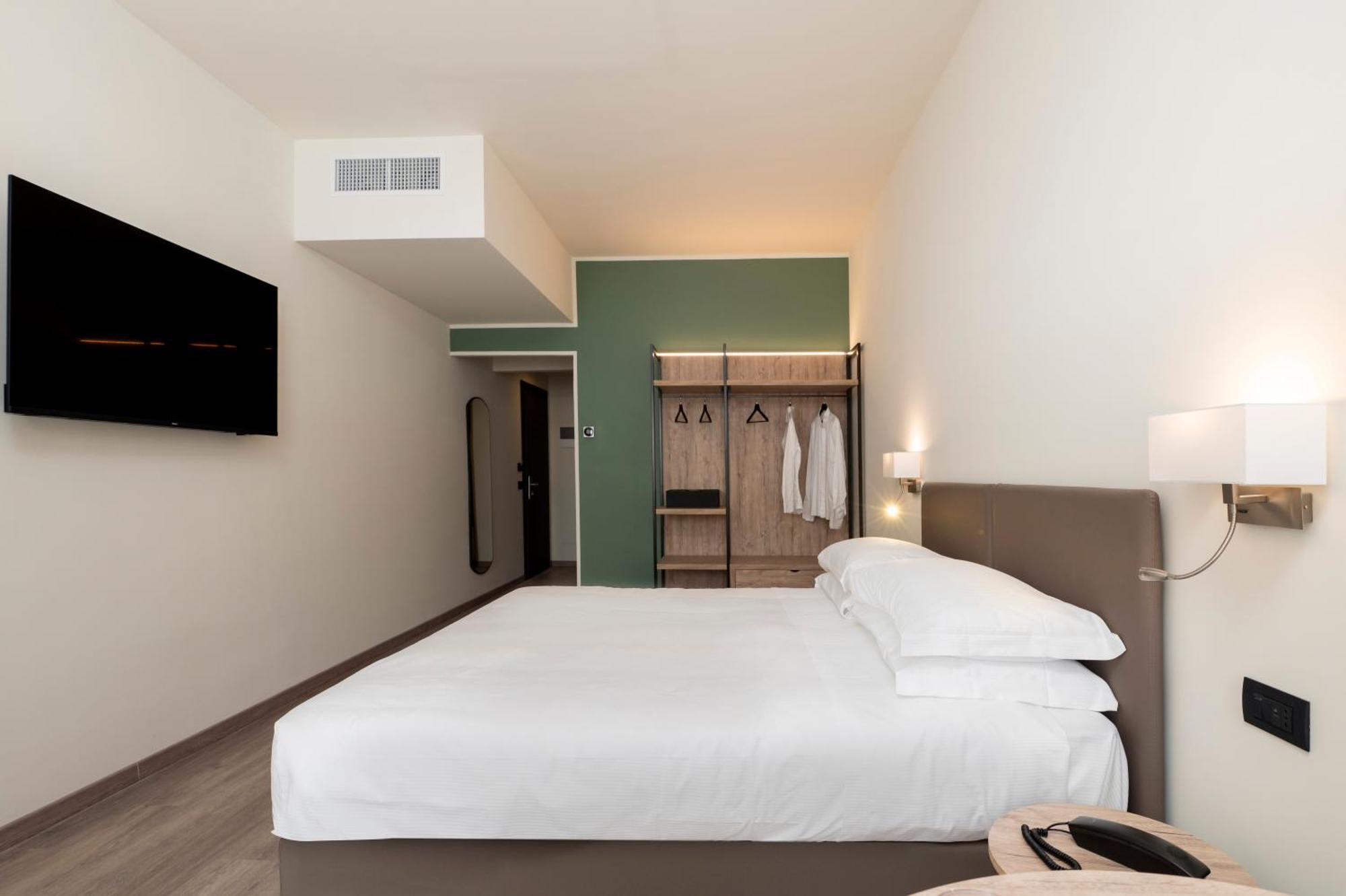 Hotel Plaza San Martino Siccomario Ngoại thất bức ảnh
