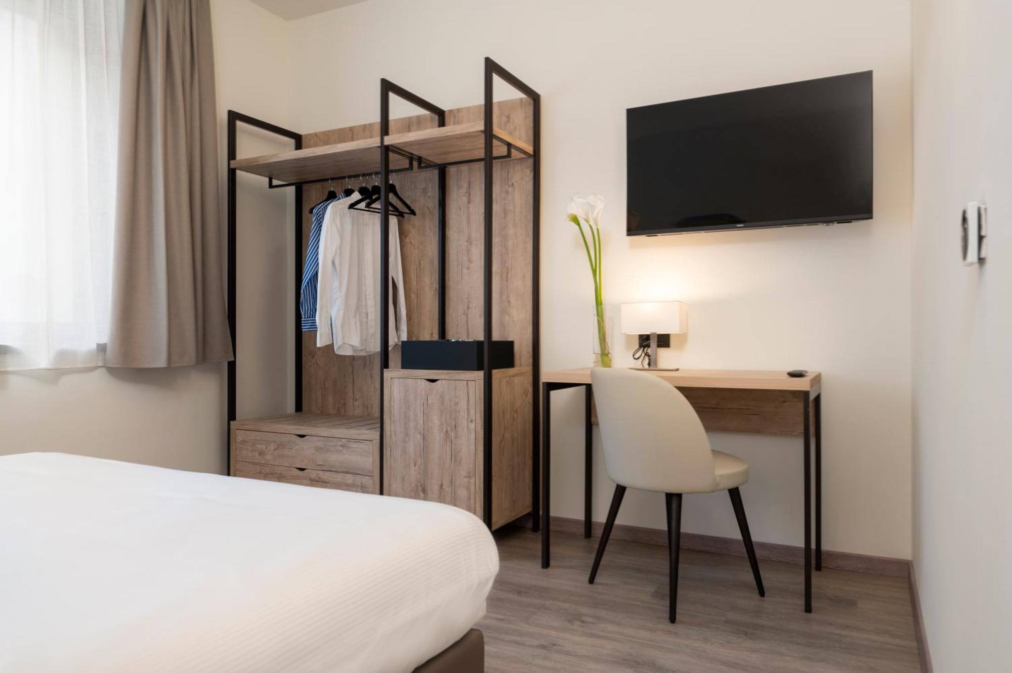 Hotel Plaza San Martino Siccomario Ngoại thất bức ảnh