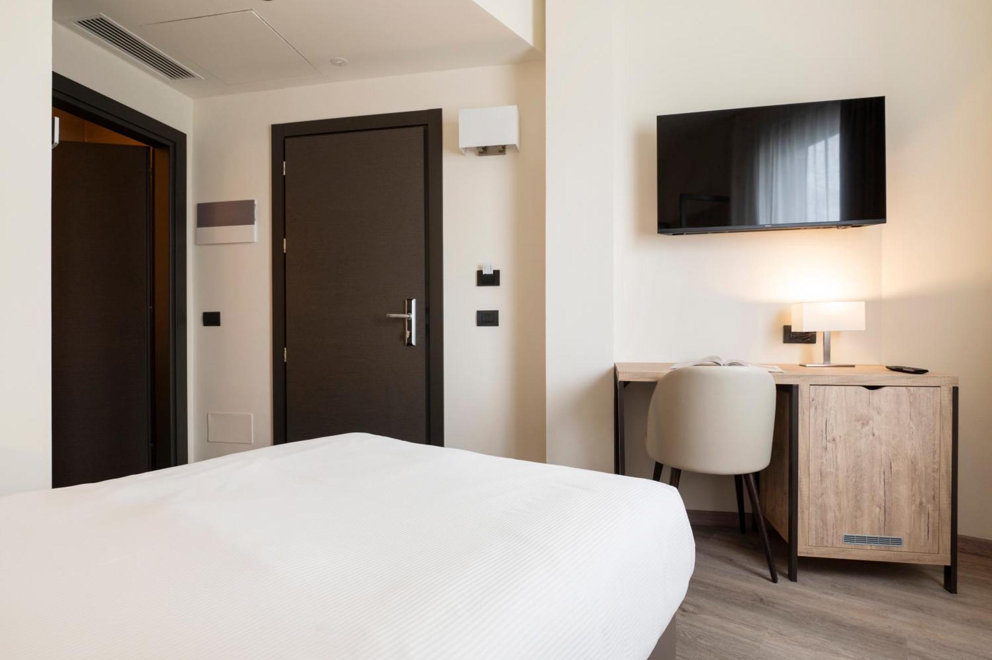 Hotel Plaza San Martino Siccomario Ngoại thất bức ảnh