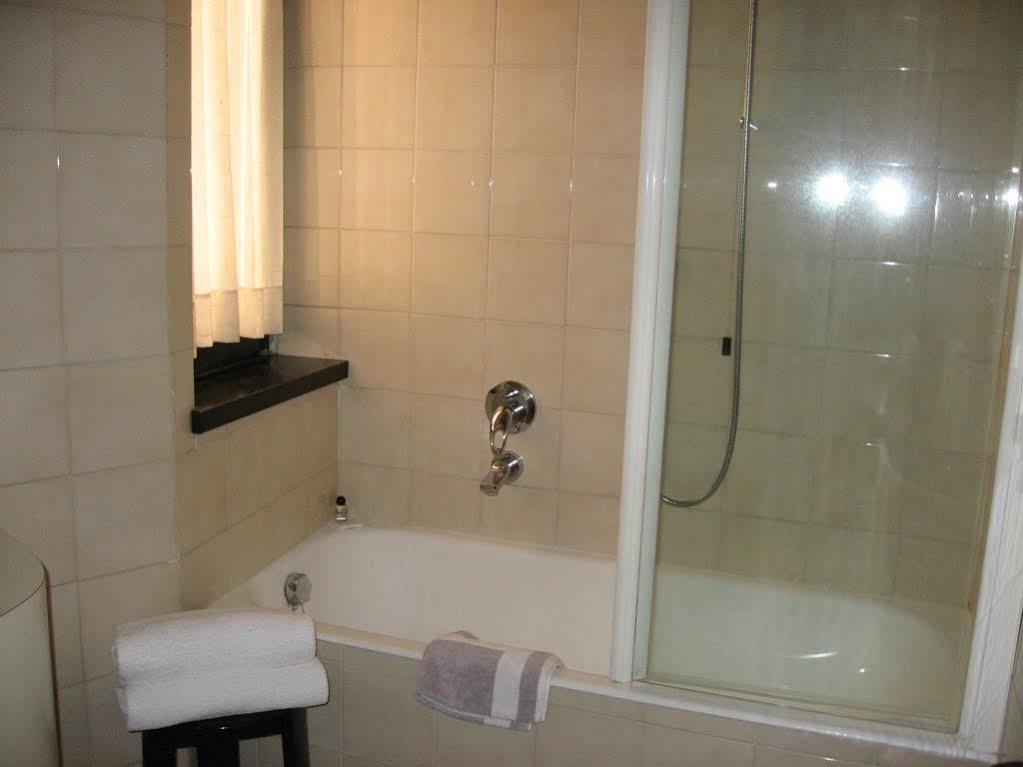 Hotel Plaza San Martino Siccomario Ngoại thất bức ảnh